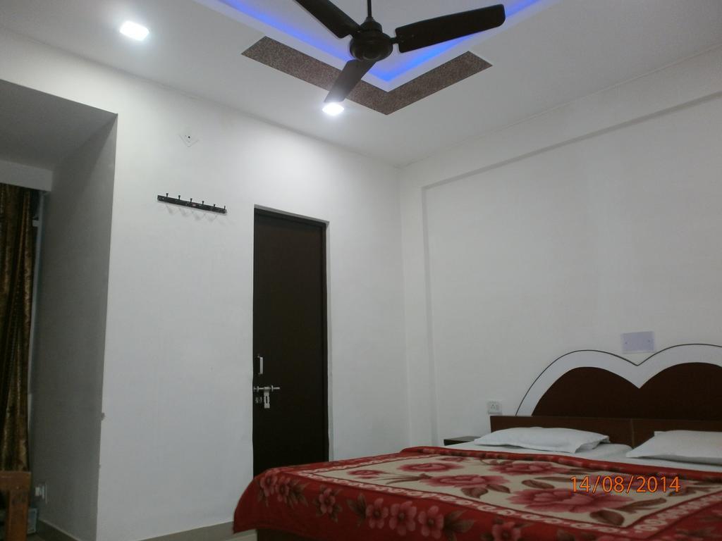 Hotel Safari Agra (Uttar Pradesh) Exterior foto