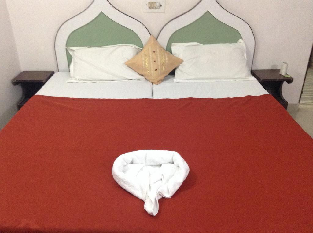 Hotel Safari Agra (Uttar Pradesh) Exterior foto