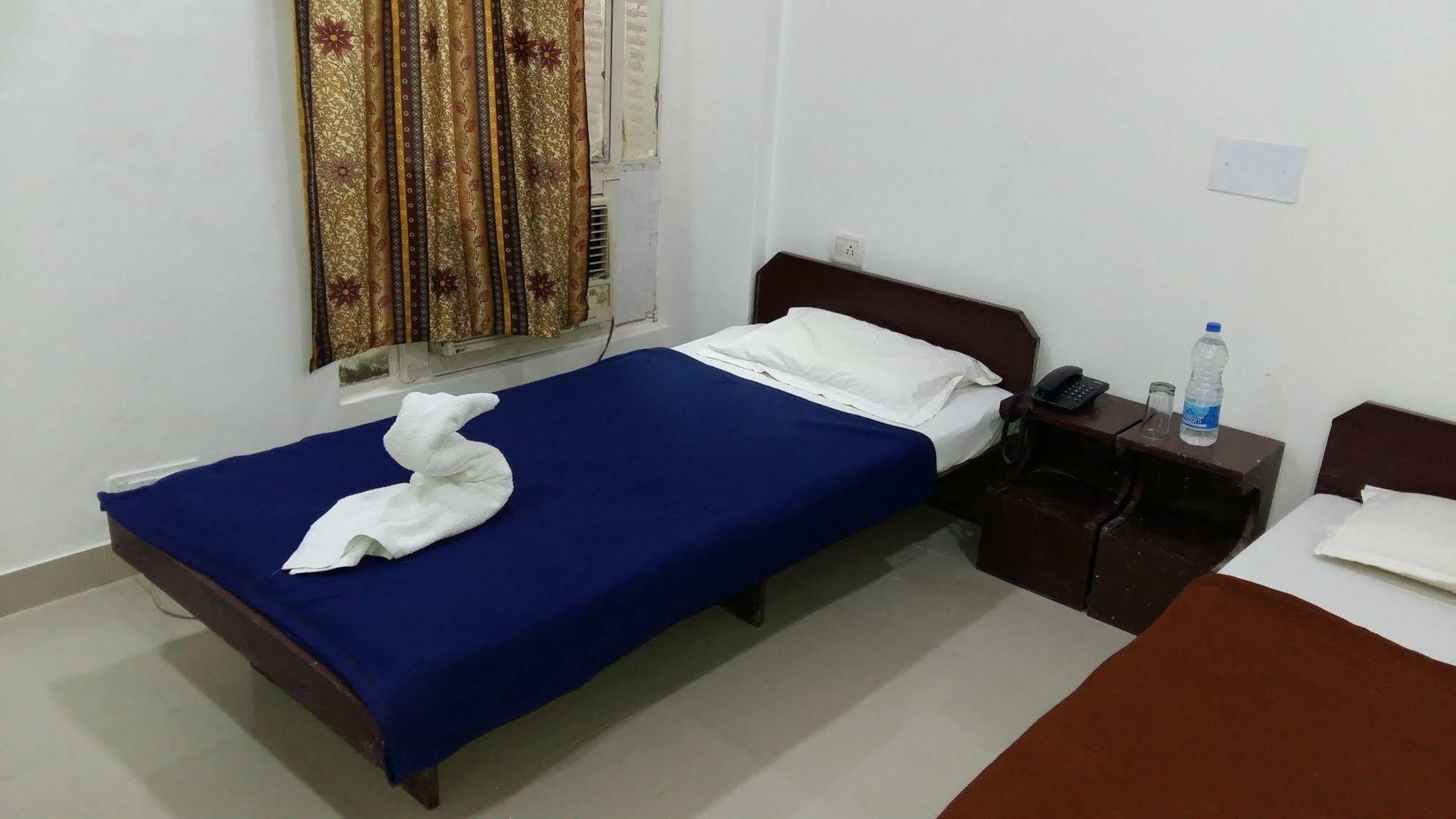 Hotel Safari Agra (Uttar Pradesh) Exterior foto